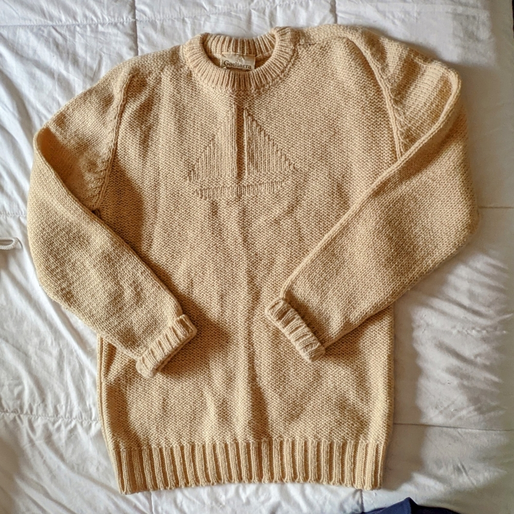 Gaeltarra Aran Handloomed Wool Sweater
